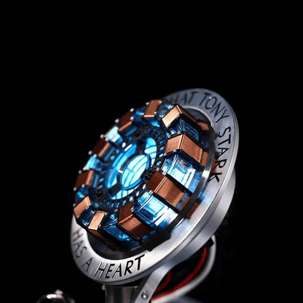 Iron Arc Reactor Heart LED Lamp | Aluminums stand