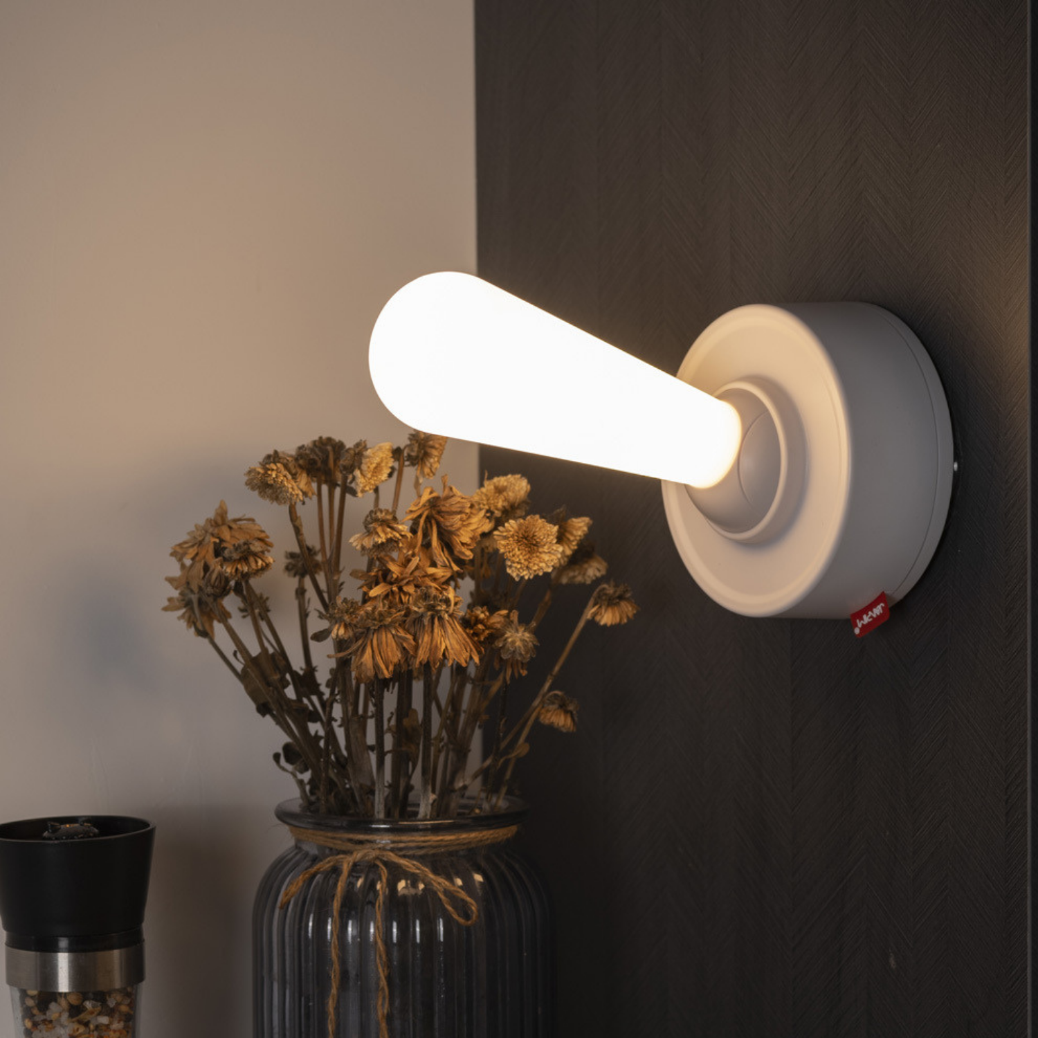 Retro Creative Switch Bedside Light - Beanowa