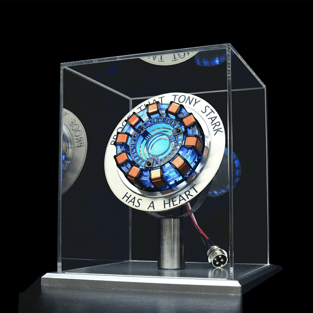 Iron Arc Reactor Heart LED Lamp | Aluminums stand
