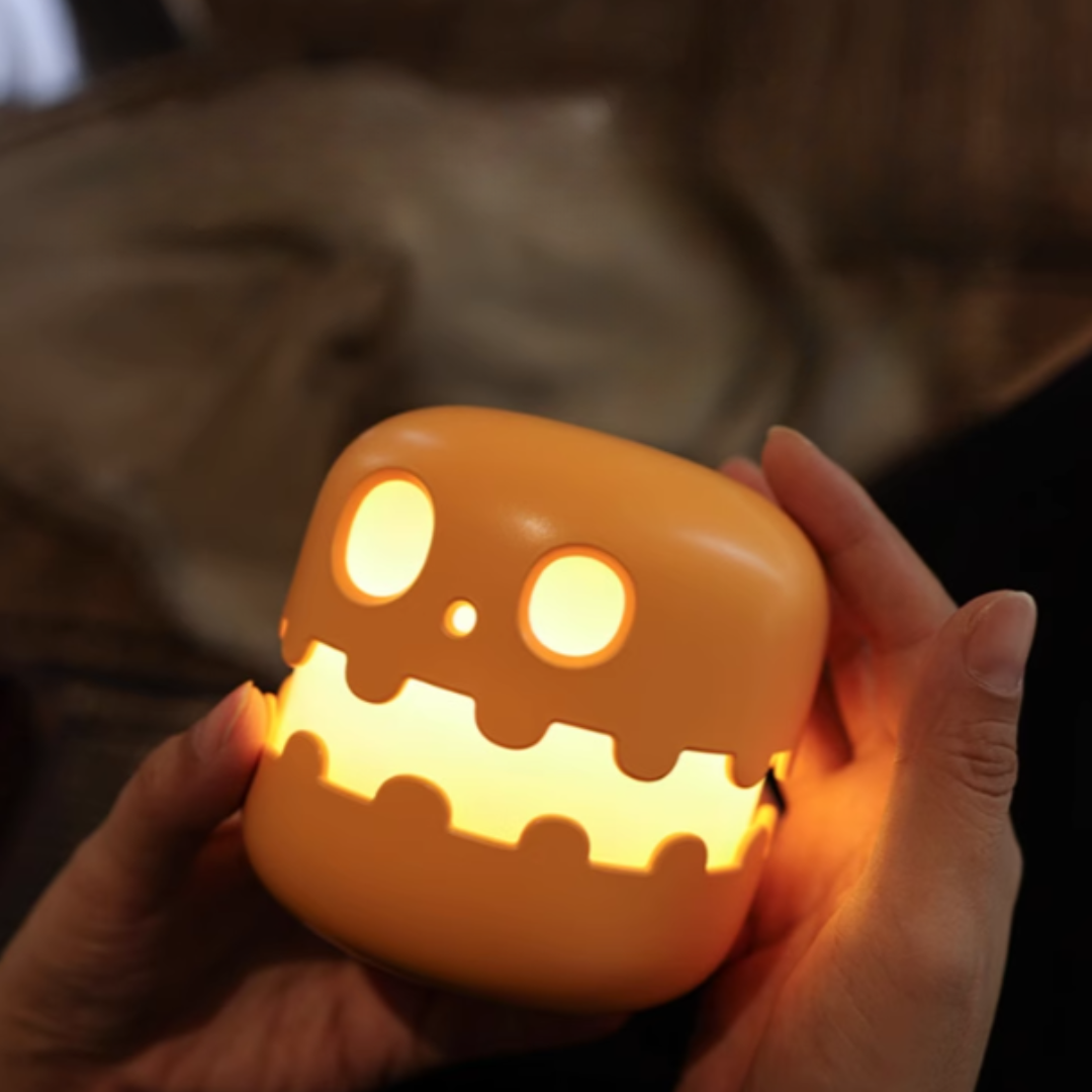 Glowing Jack-O'-Lanterns LED night